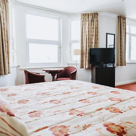 Welbeck Hotel & Apartments دوغلاس المظهر الخارجي الصورة